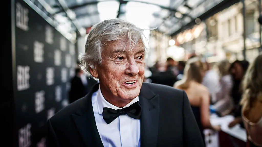 Hollywood-Regisseur-Verhoeven-faszinieren-vor-allem-starke-Frauen-und-Jesus-von-Nazareth