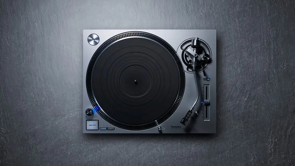 Direct-Drive-Turntable-System-SL-1200GR-1-LOW