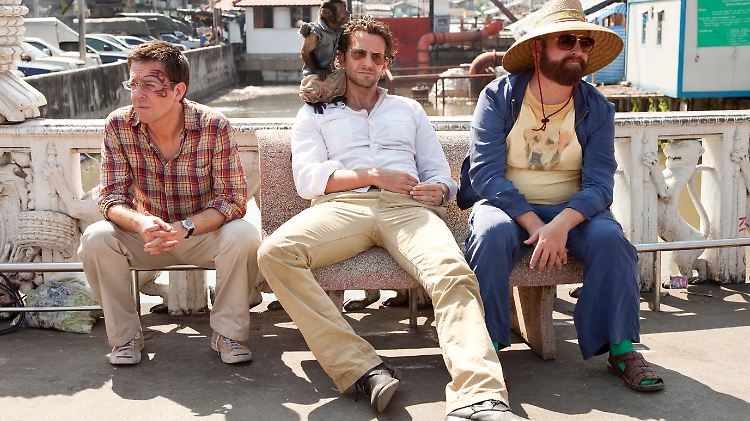 Drei Männer und ein Äffchen: Stu, Phil und Alan (v.l.n.r.) in "Hangover 2".