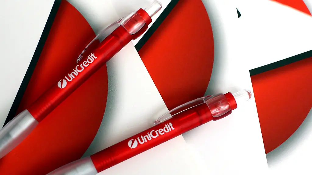 FILE-PHOTO-Unicredit-s-bank-logo-is-pictured-on-block-notes-and-pens-at-the-headquarters-in-Milan-Italy-February-9-2016