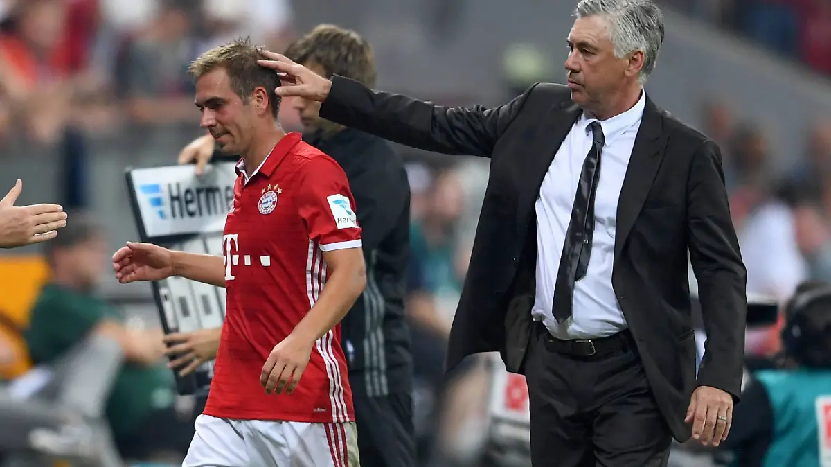 Bilder-des-Tages-SPORT-Fussball-1-Bundesliga-Saison-2016-2017-1-Spieltag-FC-Bayern-Muenchen-SV-Werder-Bremen-26-08