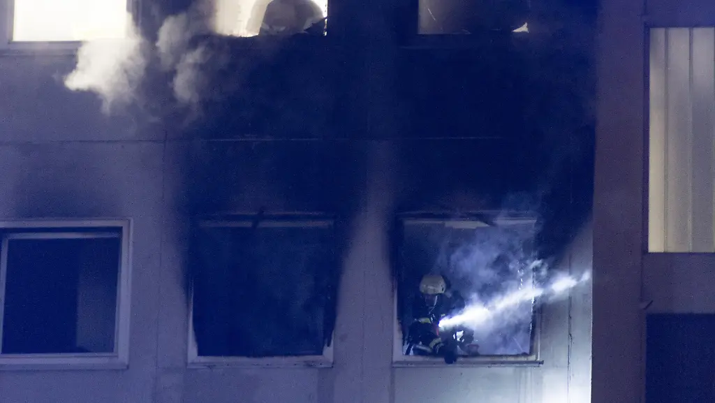 6addc064b7e830f0e4fa03c109ff2594