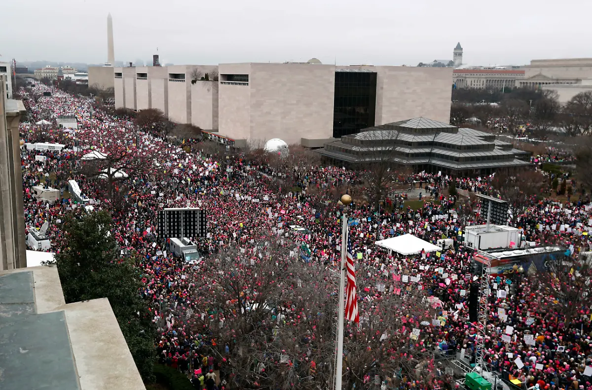 978ba6e1176a4346e34b15ab7a204680