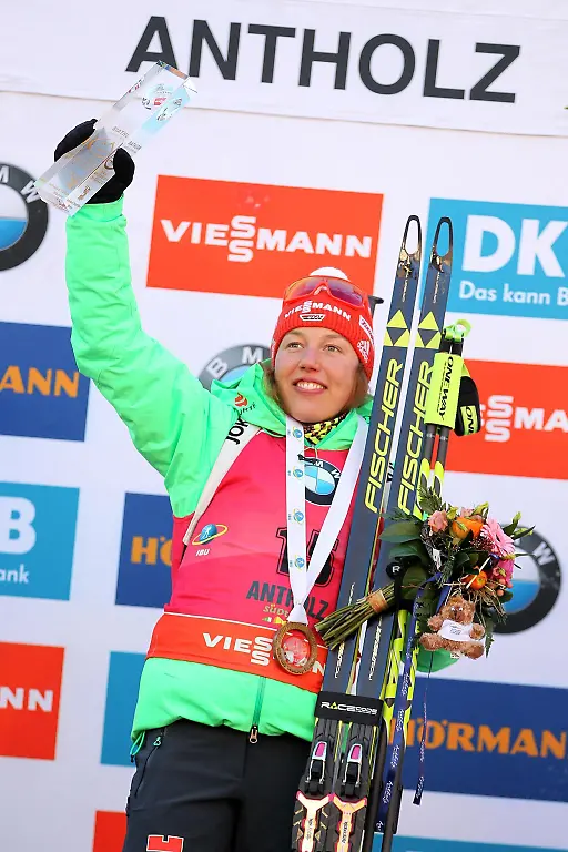 7dc0bdc431a17f4643b8b1c017ea3c37