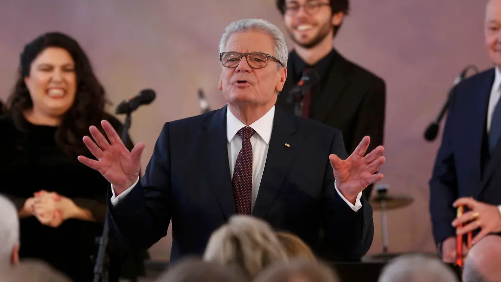 92fcea973234aaefcd04336eeab9ad28