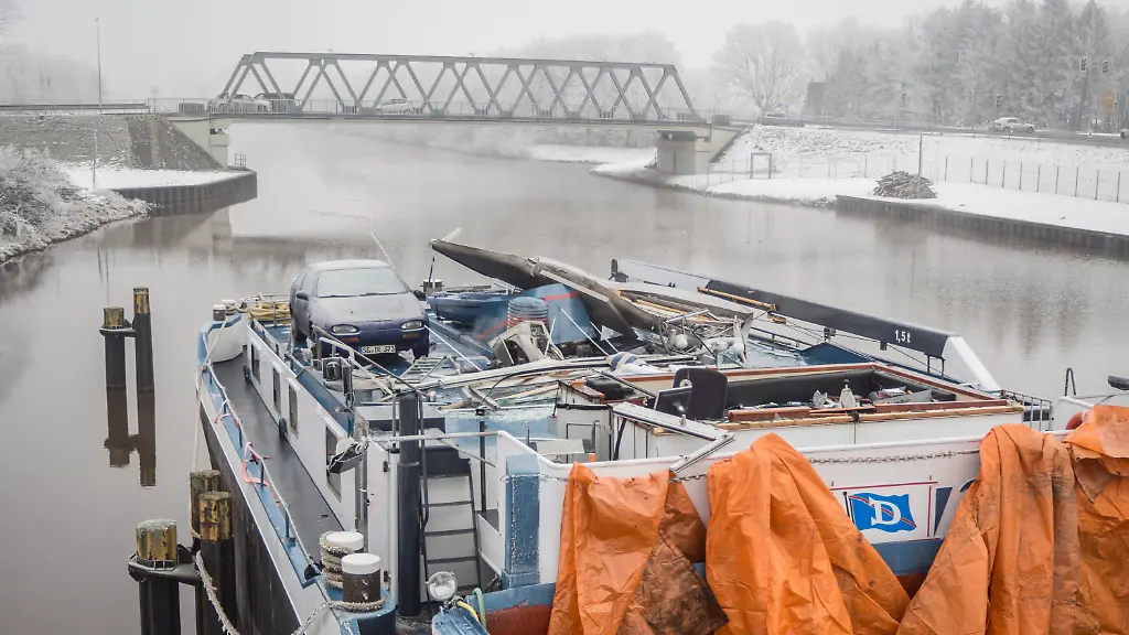 854c537e097e4584e4498c2c57b54428