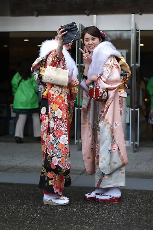 5adebb3f9a895dfb73ca3e8388814196