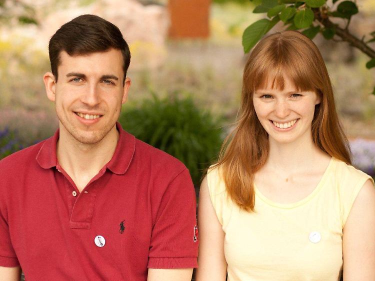 Die Gründer des "Journal of unsolved Questions": Leonie Mück und Thomas Jagau. Beide promovieren in Theoretischer Chemie an der Johannes Gutenberg-Universität in Mainz.