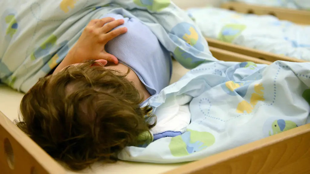 0c48ee421a3cde6372366d9b8145c8e8