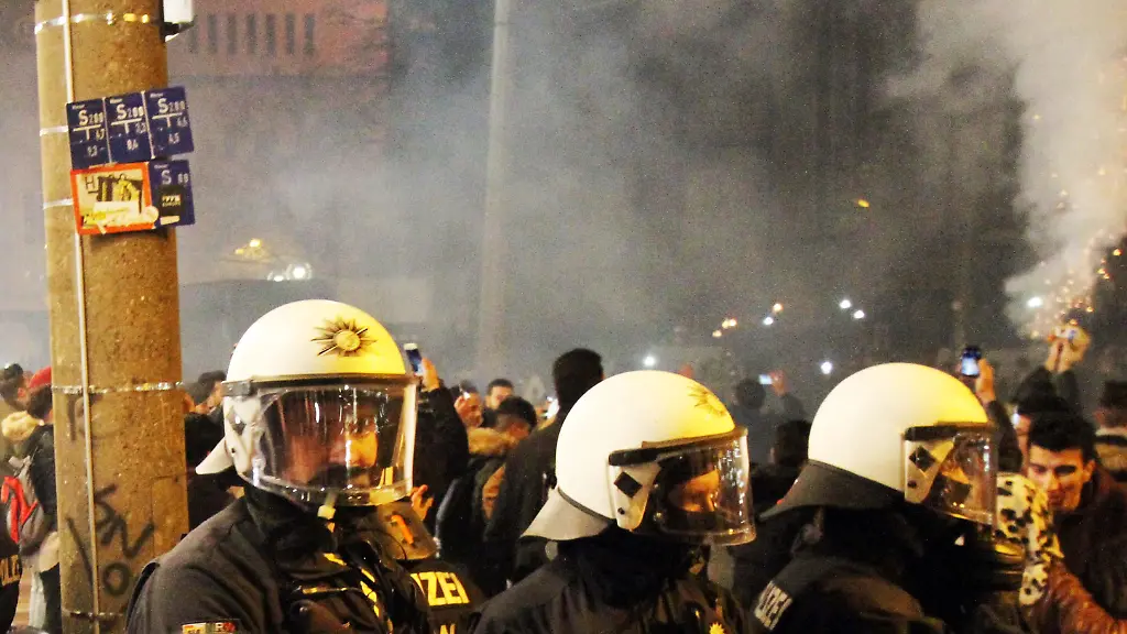 7836cc5a219ec07f24643388e14b9039