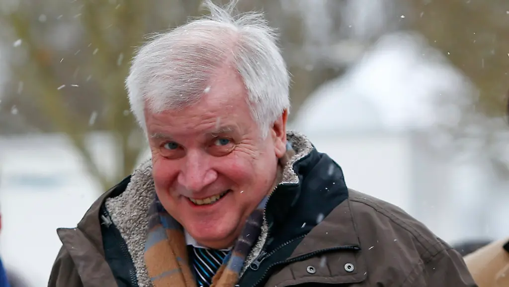 90f4a789240d3a161e08e17f267495f5