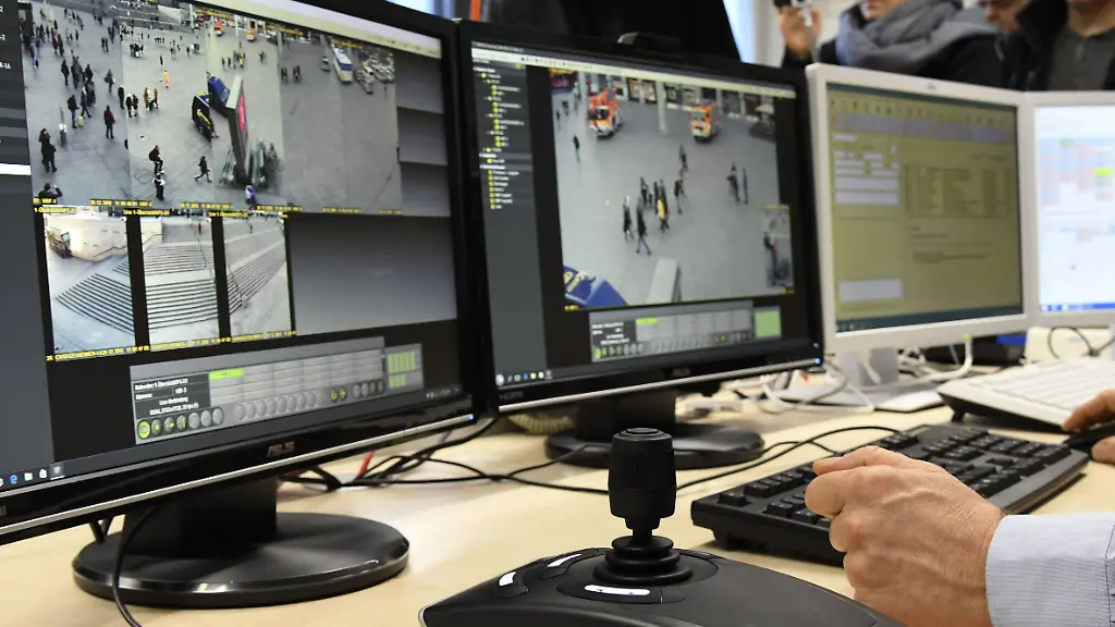 2b3bb2cde8ef256fd347d8666978b9d6