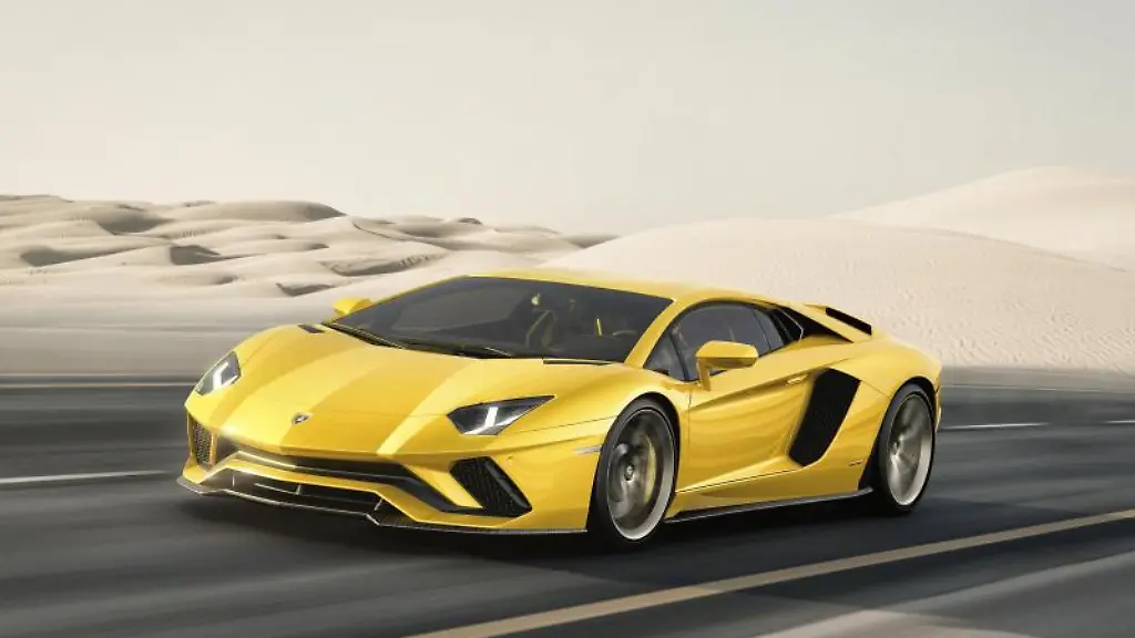 Lamborghini-Aventador-S