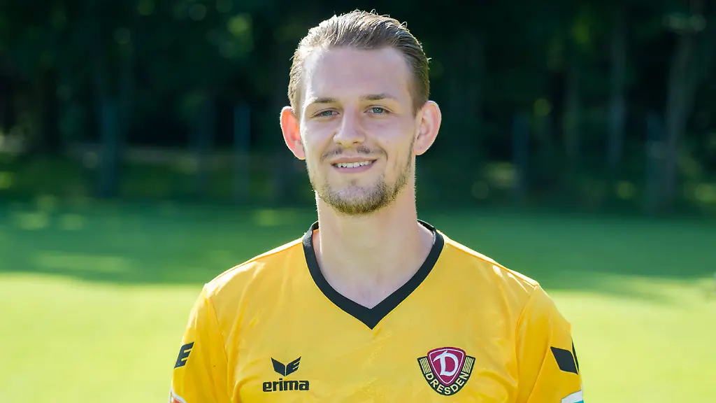 313c0b7dec5188d2e27e328eeee78c93