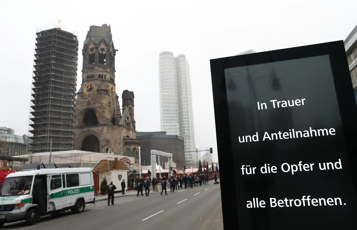 c83c3cdca9cb33fed7de69335688fd95