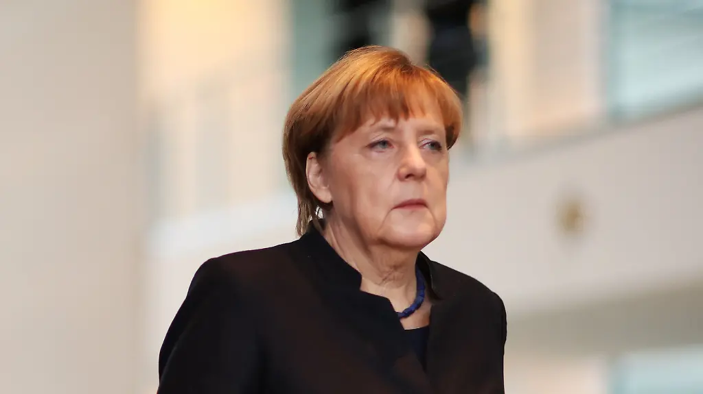 34b9c590c1db82675d9b64a33d8821da