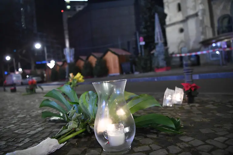 6ae6df501f52496f65441ab7da825da1