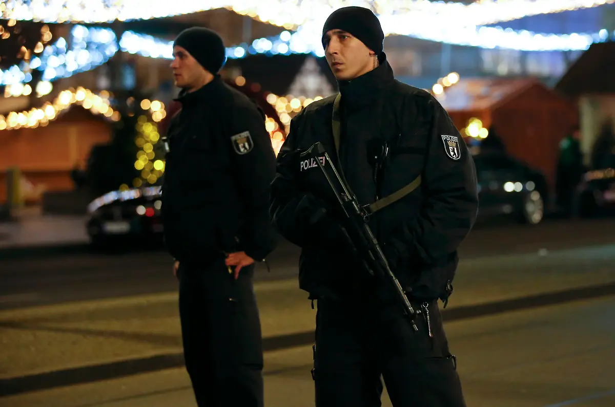 198e5a8303e152c9be50cfc2283674cd