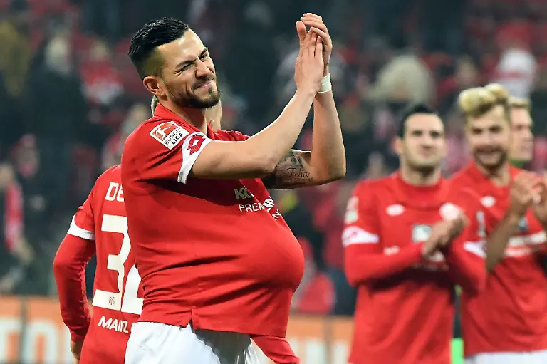 dee954502a266f3b6bfeafe5035d3383