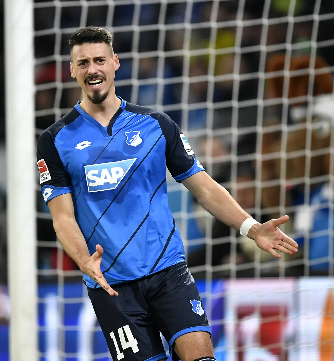 454d527bbeed85c6c3c63c15a2c5958b