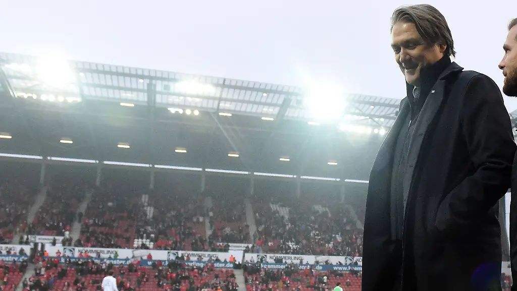 ce1d5e6ccf710b083e76fdf04bc858e8