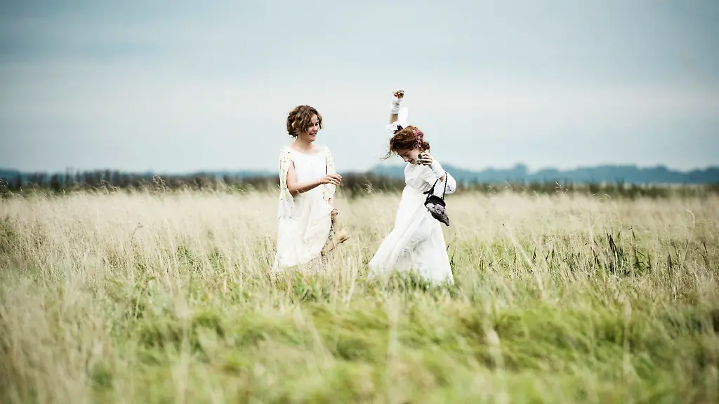 paula-stills-014-059-mvm-2775-1