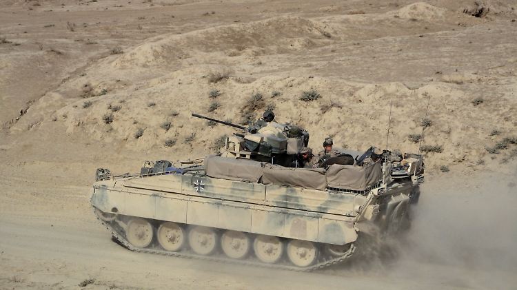 Der Kampfpanzer vom Typ "Marder" soll nach dem Bericht zerstört worden sein.
