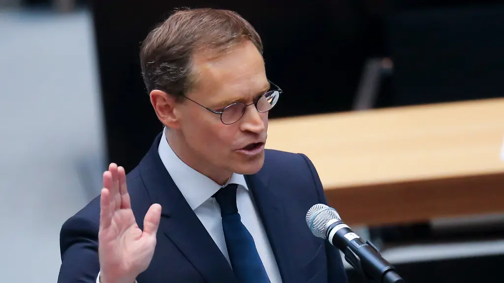 7ab3dc858cffb217e3c0822df24a7954