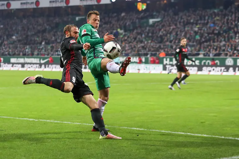 bba85212b04990cd3152f660339108e1