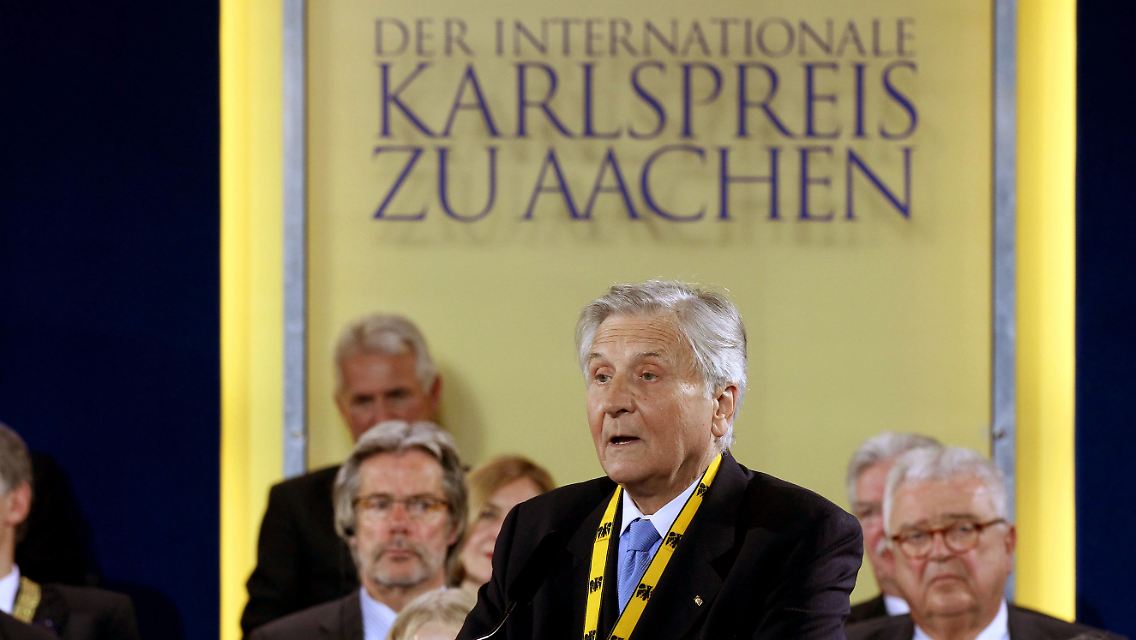 Jean-Claude Trichet nutzt die Preisverleihung zu grundlegenden Anmerkungen.