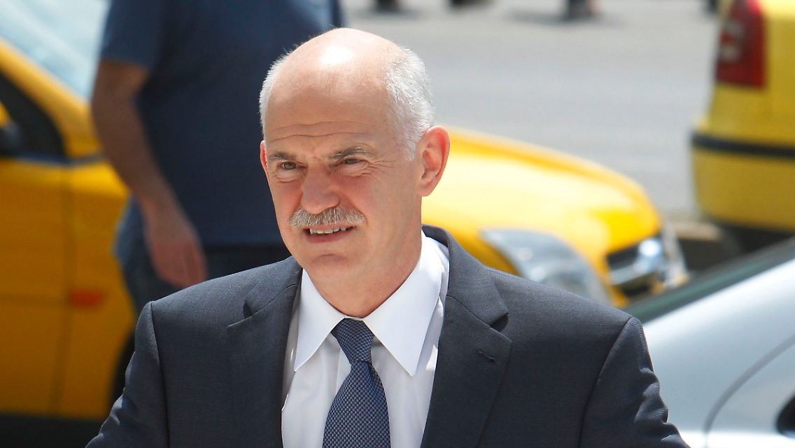 Giorgos Papandreou ist zu weiteren Einschnitten gezwungen.