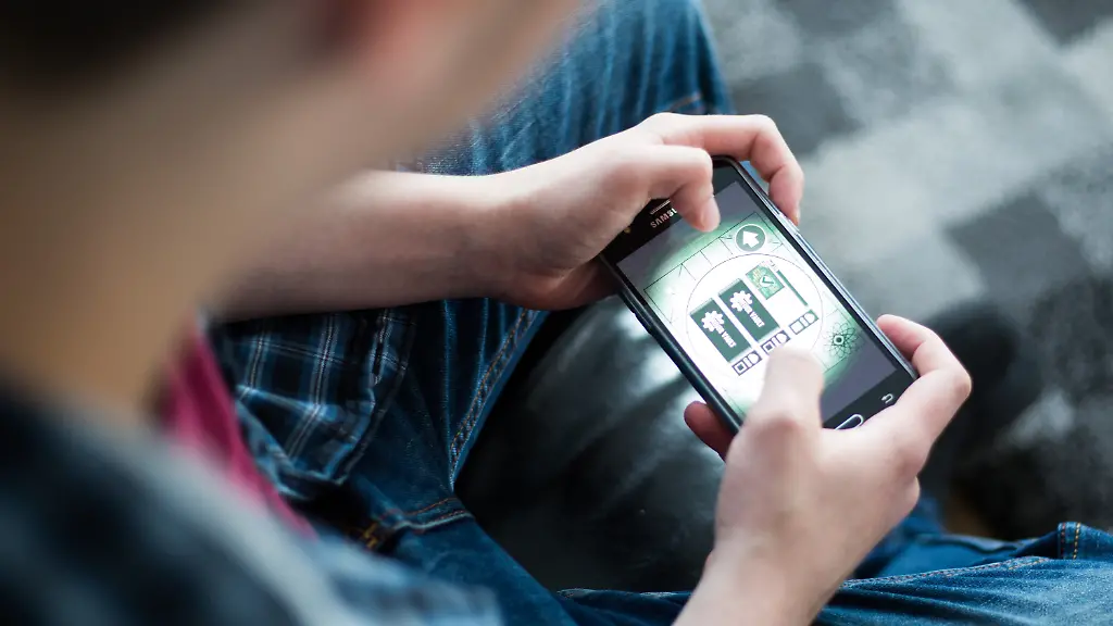 ad7bb585b705be454dfec9c9c1bc4c28