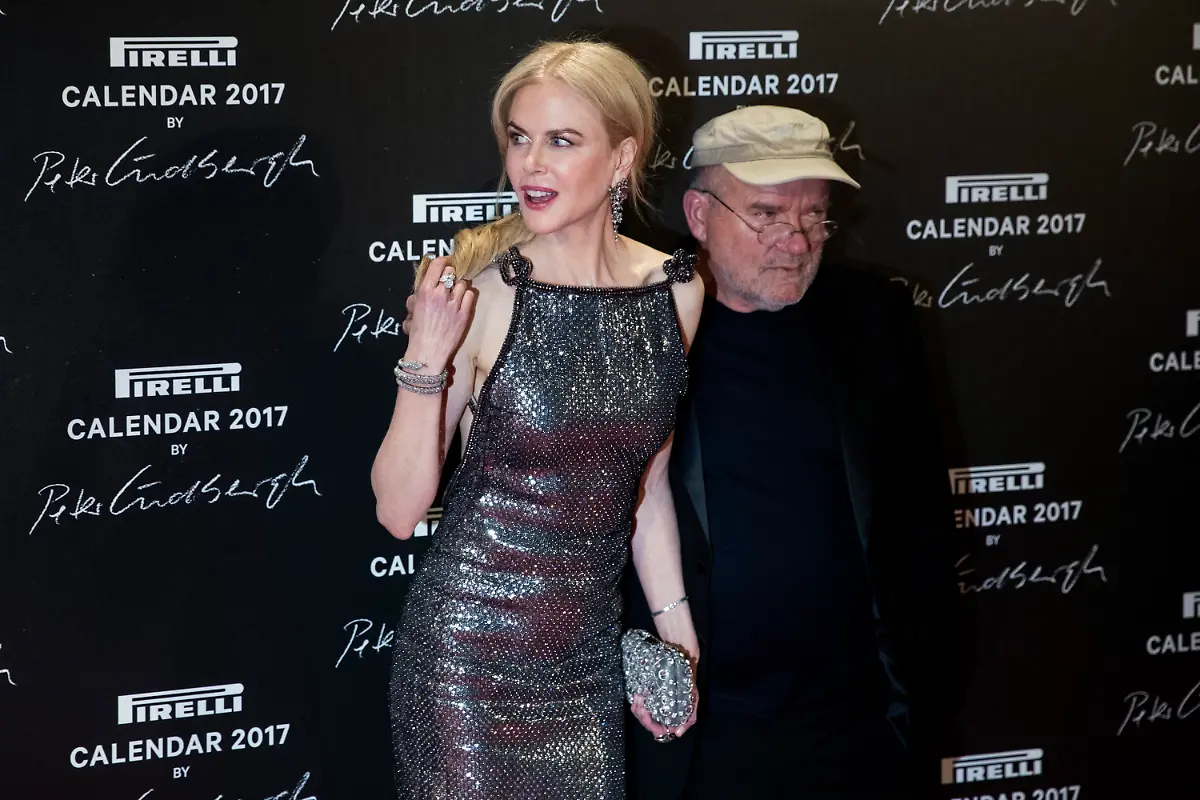 b2d9562498103a8774df877ac4ebe460