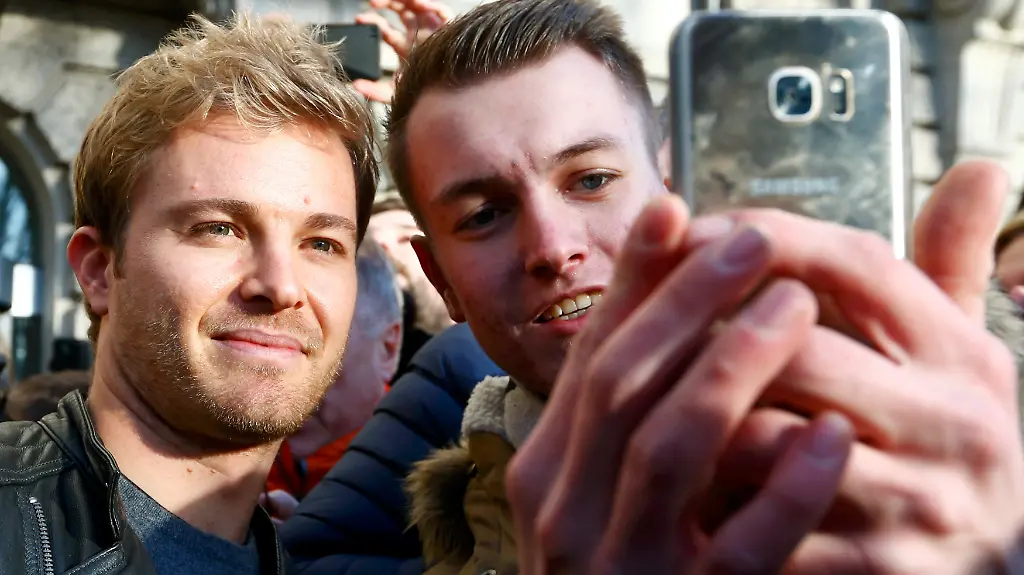 ed21becdf3ead04119ef24cc4885386e