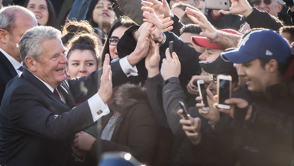 f83d6aa5a68170080c7b31f56b2bd344