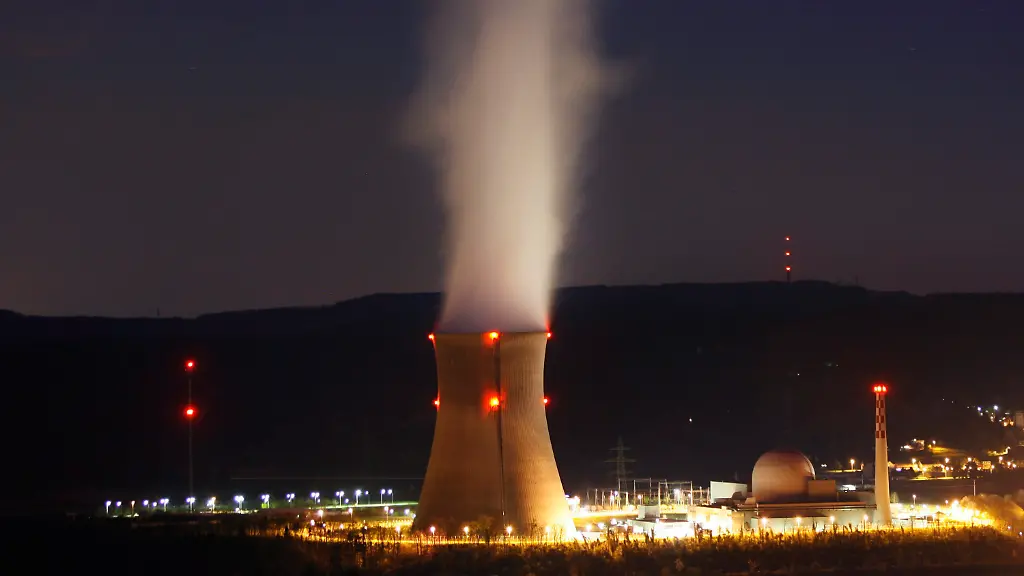 1a4e5cf51345c82f6e7bbfeeb3140359