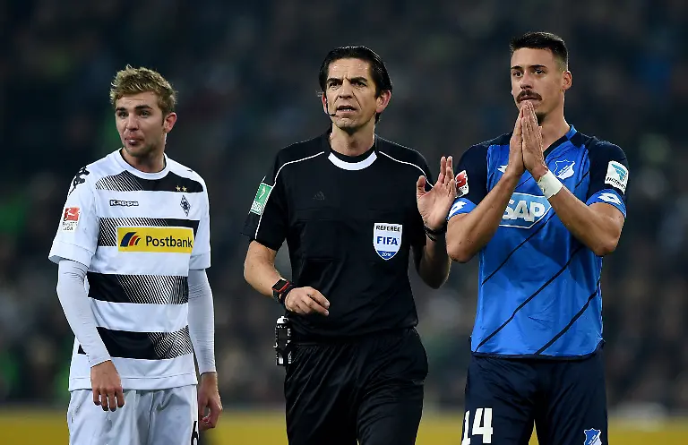 efcc624f70b79a099b701c79e484008d