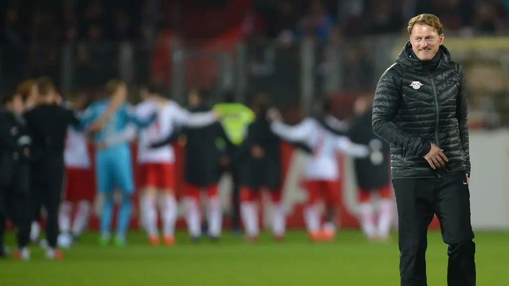 a275f0fe567175285a1de41694acb675