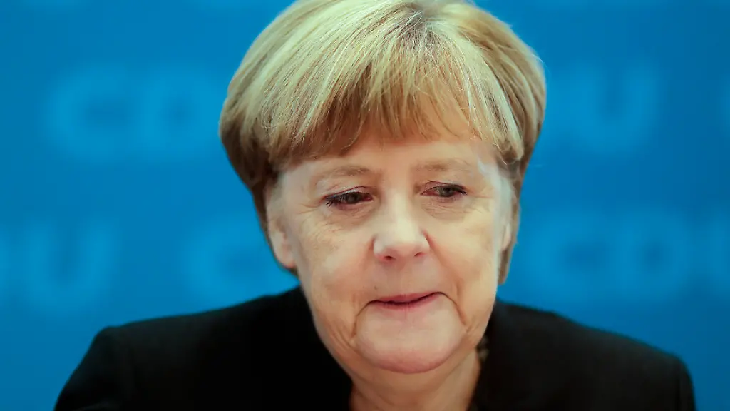 41fed4ade1eba4bb55967b5ba352e99d