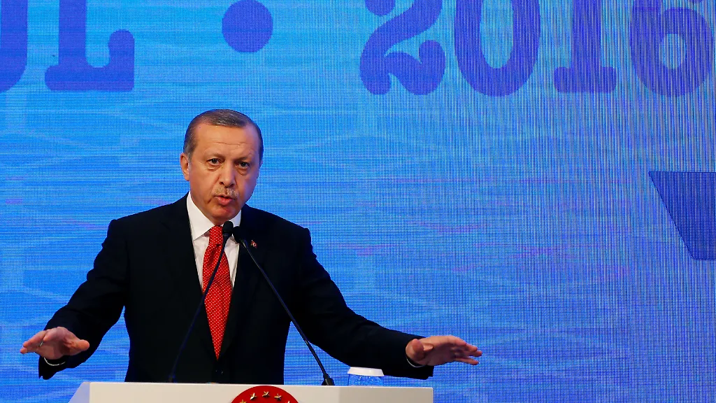 2b326f2507e0bab77906cd215cbed954