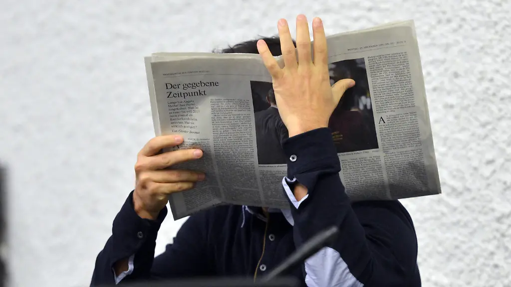 7733bb51deaa7ad7ae7813c2411b9628