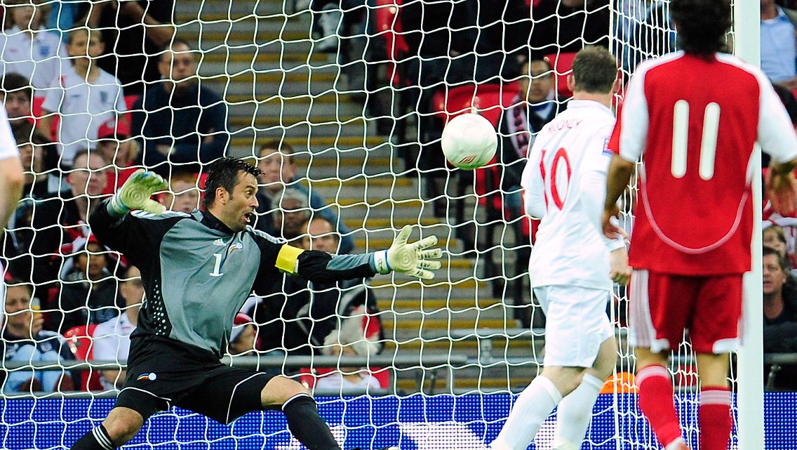 Wayne Rooney trug sich für England ebenfalls zweimal in die Torschützenliste ein. Gegner hier: Andorra.