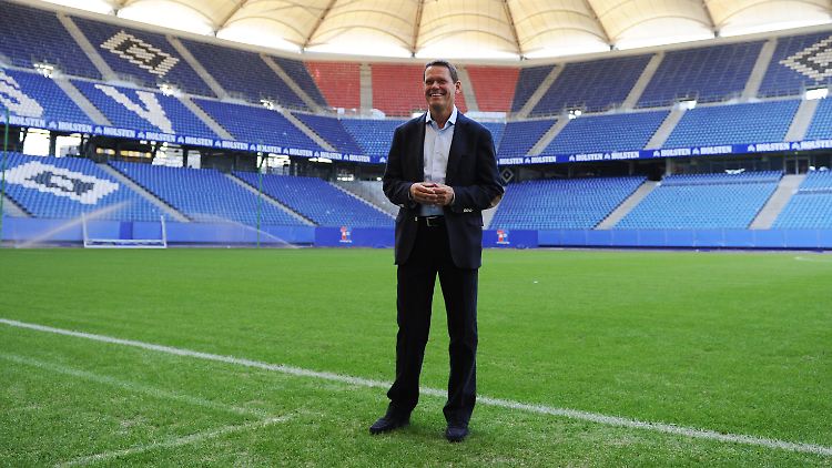 Frank Arnesen will dem HSV neues Leben einhauchen.