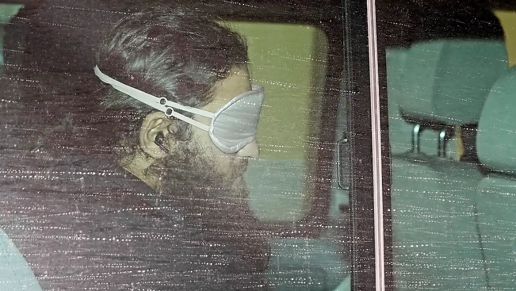 2b4cfe43677133b2880ec40568bcbd61