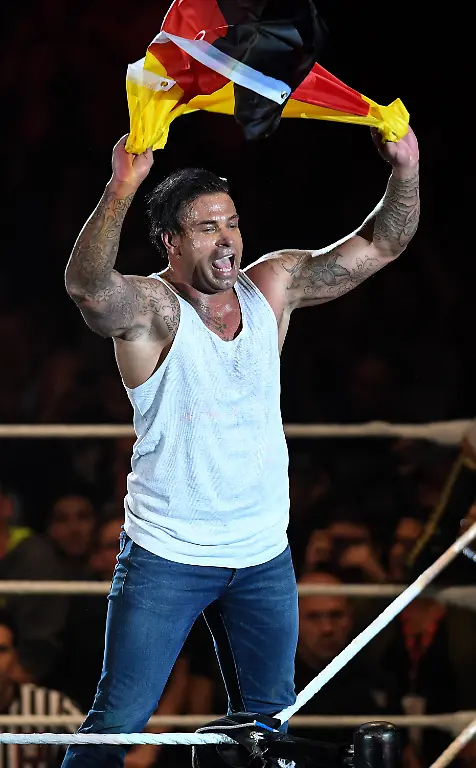 d8c8bb239d2bcc139625692cac34fc9e