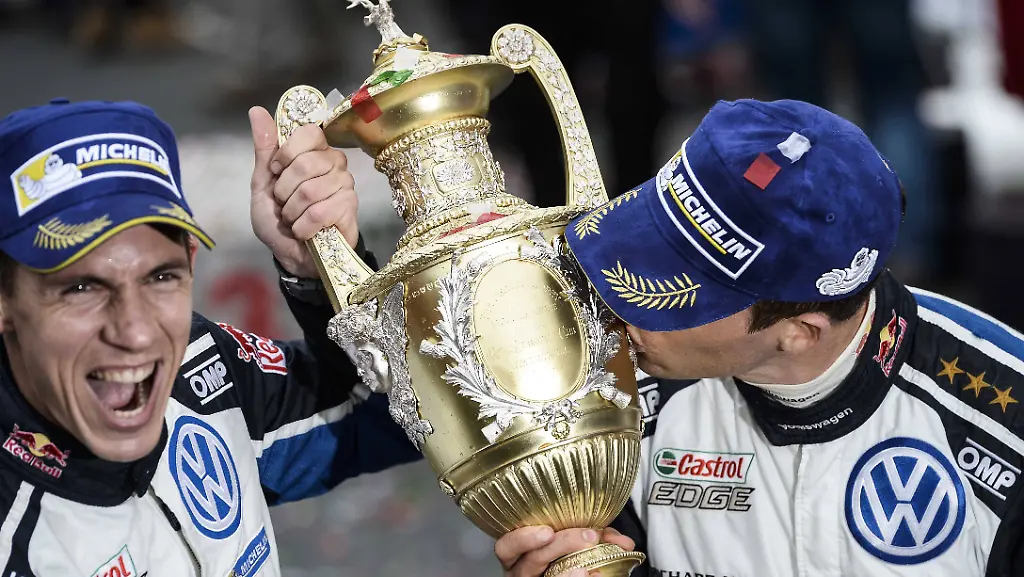 2fe62e42adcb03bf0d4792c43eeea017