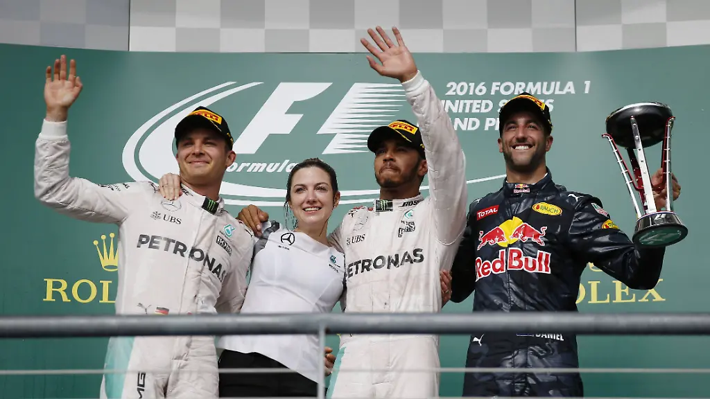 b907e659a8884d9cb8763f0259f30d9d