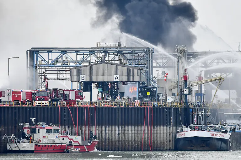 c3c5031e177484f3cac0979b4f3e55a7