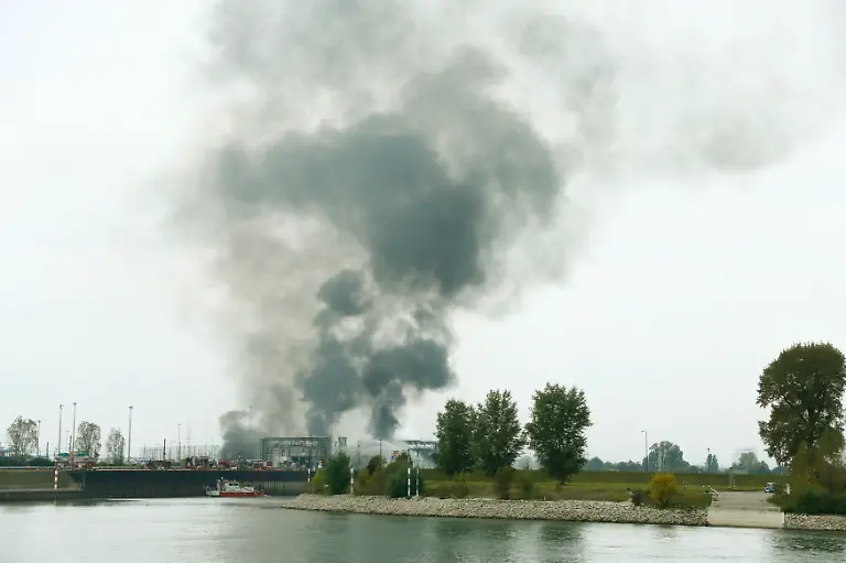 4b2541d73dc57c2e88a7615ea47be7ed