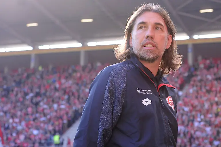 9f5b470c8bfe29fdb230f6fd1494c0b0